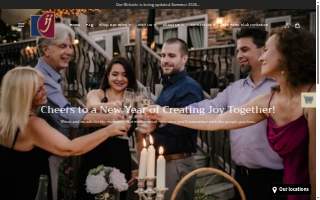 Van Wijk Winery of Pella website